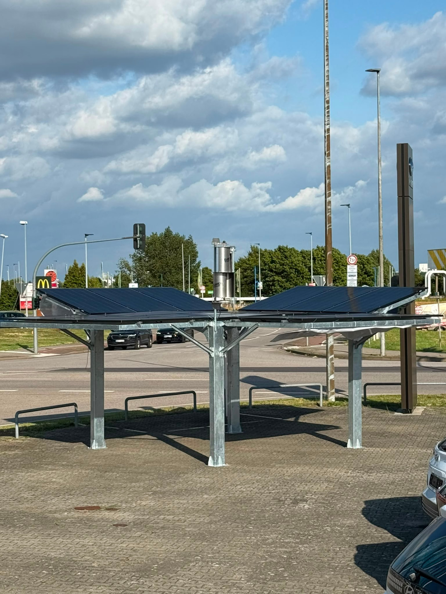 Kreuzförmige Geometrie im entfalteten Zustand